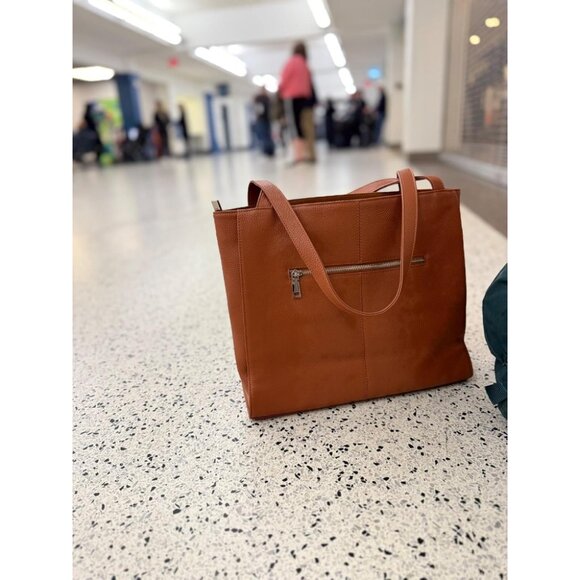 🆕Women Cognac Brown Genuine Leather Work Shoulder Laptop Compartment Handbag - Picture 3 of 10